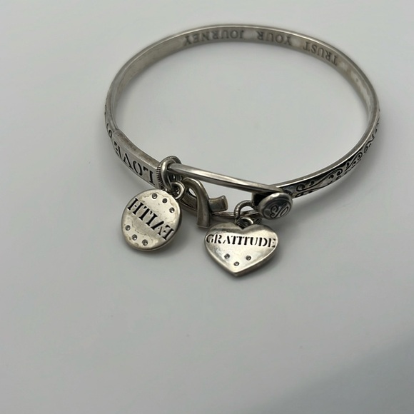 Brighton Power of Pink Ribbon Breast Cancer Gratitude Bangle Bracelet - Picture 16 of 16